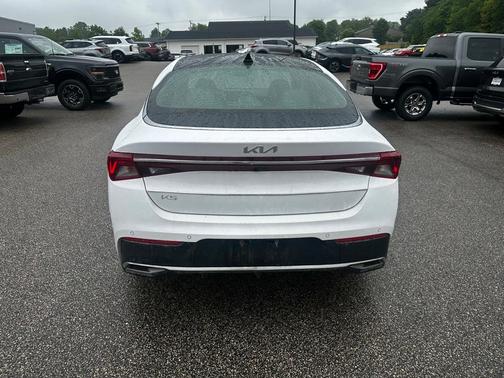 2024 Kia K5 EX