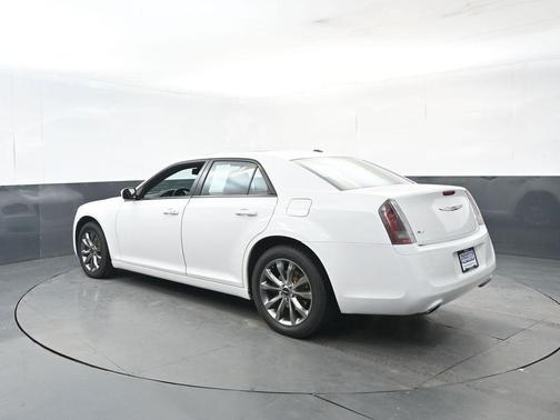 2014 Chrysler 300 S