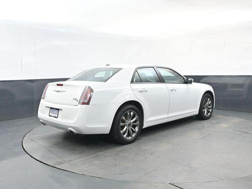 2014 Chrysler 300 S