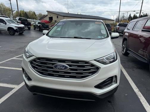 2021 Ford Edge Titanium