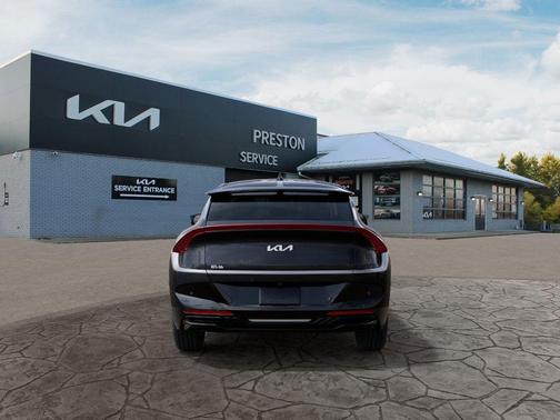 2025 Kia EV6 Wind