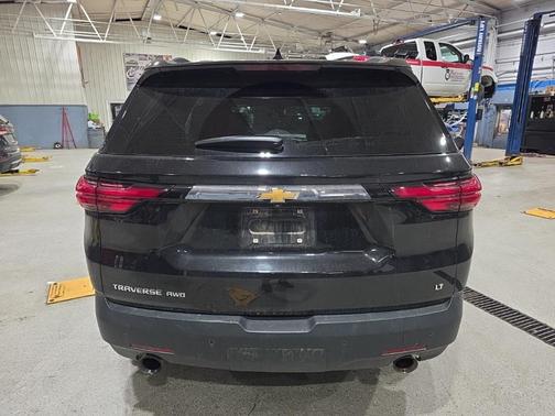 2022 Chevrolet Traverse LT Leather