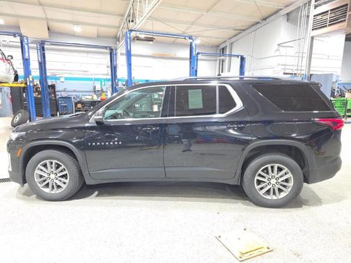 2022 Chevrolet Traverse LT Leather