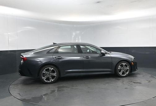 2024 Kia K5 EX