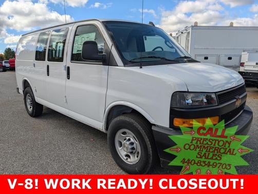 2025 Chevrolet Express 3500 Work Van
