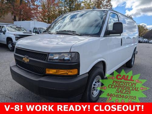 2025 Chevrolet Express 3500 Work Van