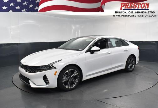 2022 Kia K5 EX