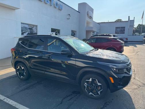 2024 Kia Seltos EX
