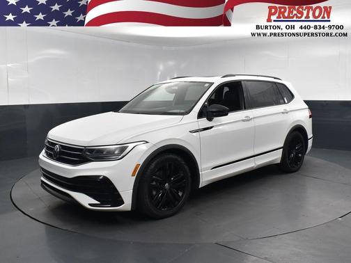 2022 Volkswagen Tiguan 2.0T SE R-Line Black
