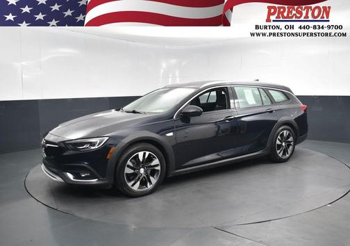 2018 Buick Regal TourX Essence