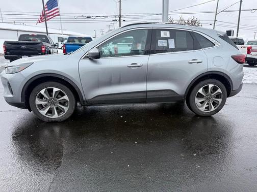 2024 Ford Escape Platinum