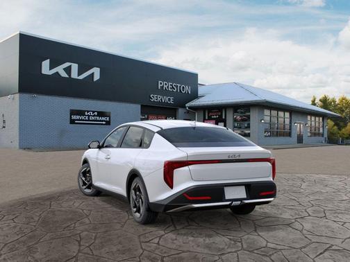 2025 Kia K4 EX