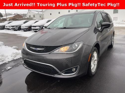 2018 Chrysler Pacifica Touring Plus
