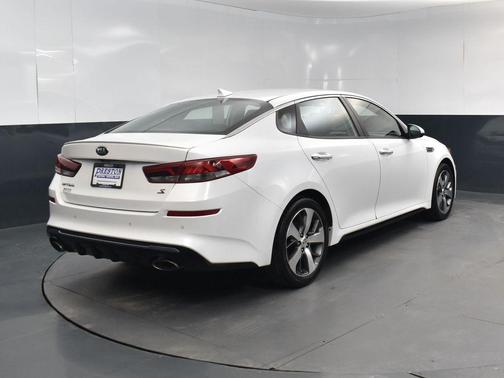 2019 Kia Optima S