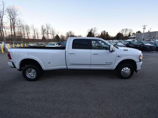 2024 RAM 3500 Limited