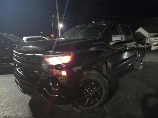 2022 Chevrolet Silverado 1500 Custom