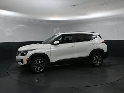2023 Kia Seltos EX