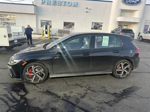 2025 Volkswagen Golf GTI 2.0T SE