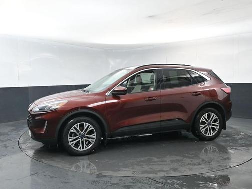 2021 Ford Escape SEL