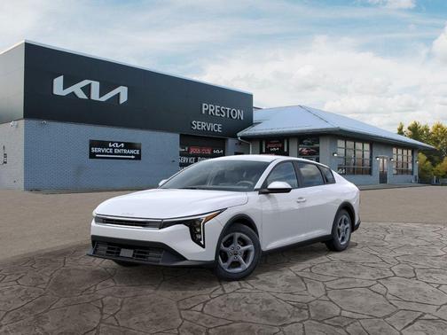 2025 Kia K4 LX
