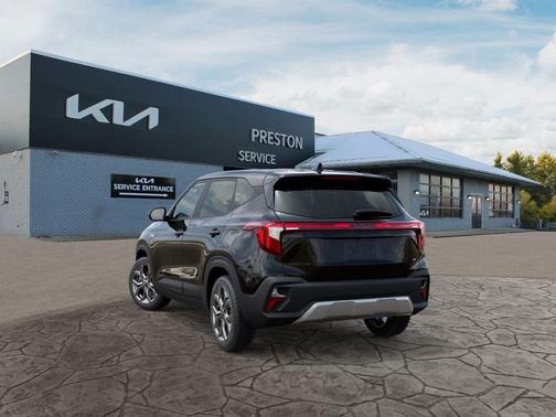 2025 Kia Seltos LX
