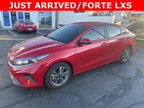 2024 Kia Forte LXS