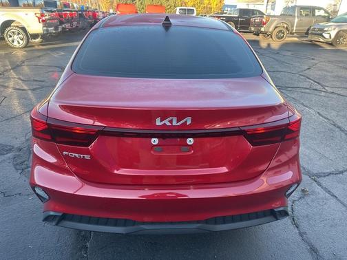 2024 Kia Forte LXS