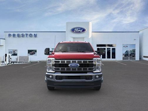 2025 Ford F-350 XLT