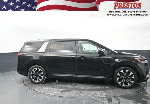 2024 Kia Carnival EX