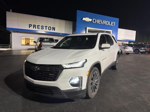 2023 Chevrolet Traverse RS
