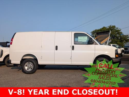 2025 Chevrolet Express 2500 Work Van