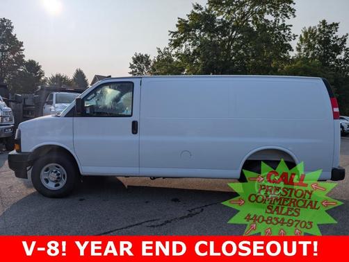 2025 Chevrolet Express 2500 Work Van
