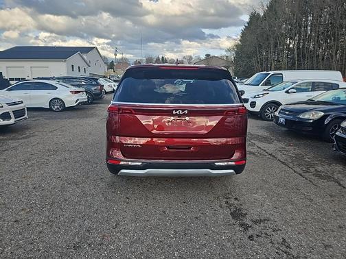 2023 Kia Carnival EX