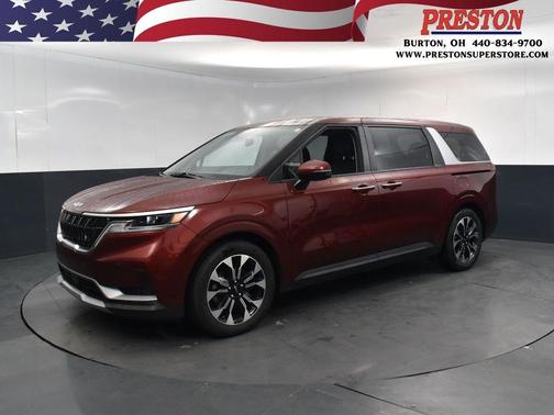 2023 Kia Carnival EX
