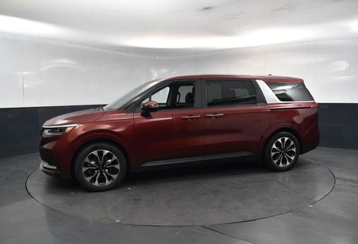 2023 Kia Carnival EX