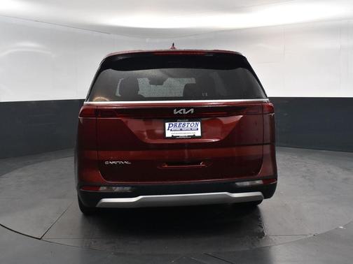 2023 Kia Carnival EX