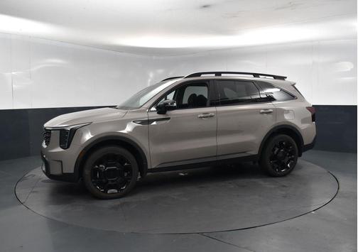 2025 Kia Sorento X-Line EX