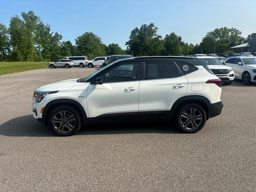 2021 Kia Seltos S