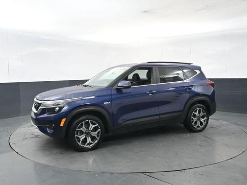 2022 Kia Seltos EX