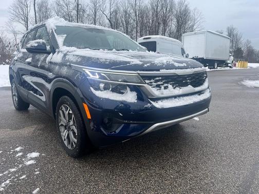 2022 Kia Seltos EX