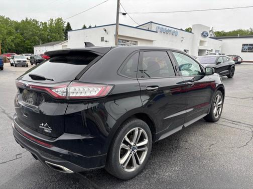 2017 Ford Edge Sport
