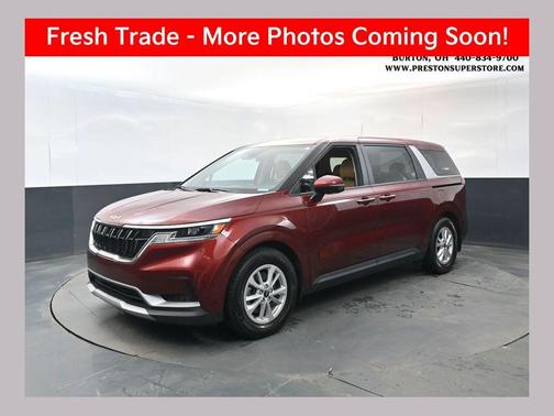 2024 Kia Carnival LX