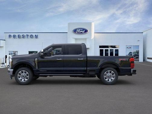 2025 Ford F-350 Lariat Super Duty
