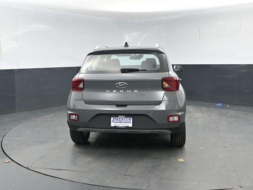 2021 Hyundai VENUE SEL