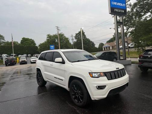 2019 Jeep Grand Cherokee Altitude