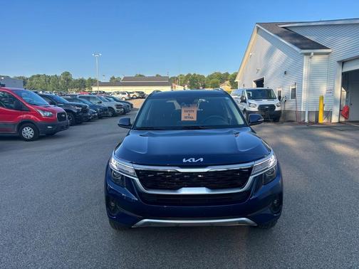 2022 Kia Seltos EX