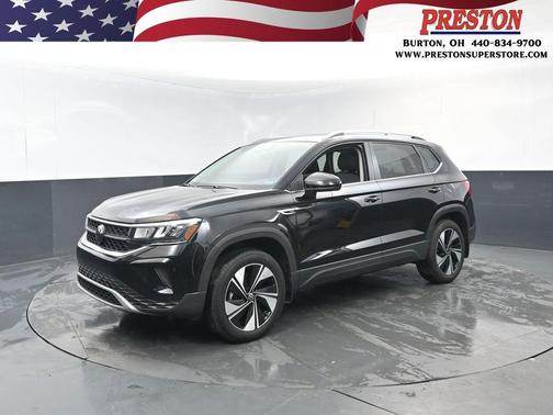 2024 Volkswagen Taos 1.5T SE
