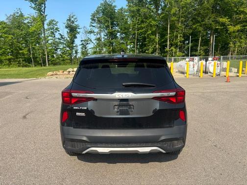 2023 Kia Seltos LX