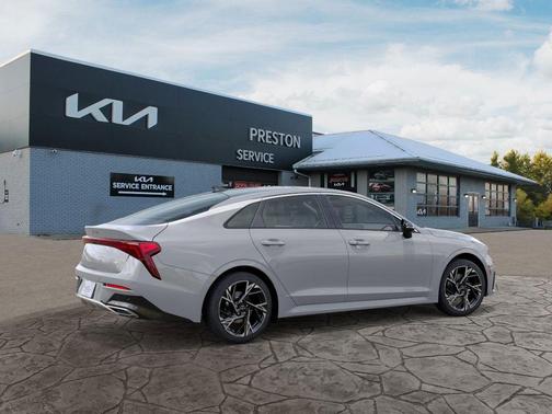 2025 Kia K5 GT-Line
