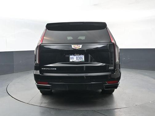 2022 Cadillac Escalade Sport